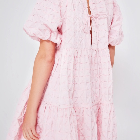 Tuckernuck Hyacinth House Pink Diamond Textured Isabella Mini Dress NWT size M - Picture 4 of 6